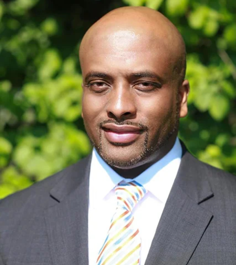 Leandre's headshot John Doe